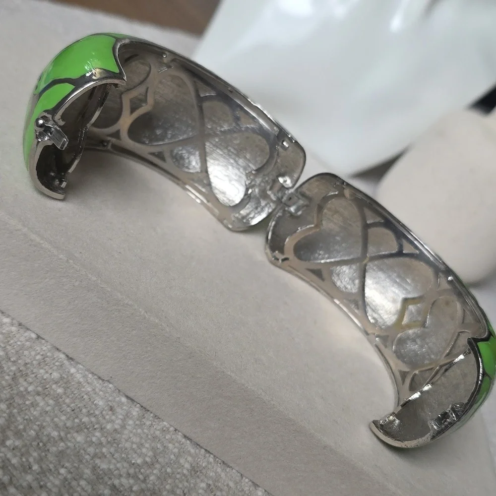 Chunky Silver Green Bangle Clamper Hinge Bracelet